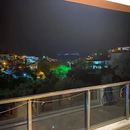 Gulluk'te Site Icinde Daire * Milas